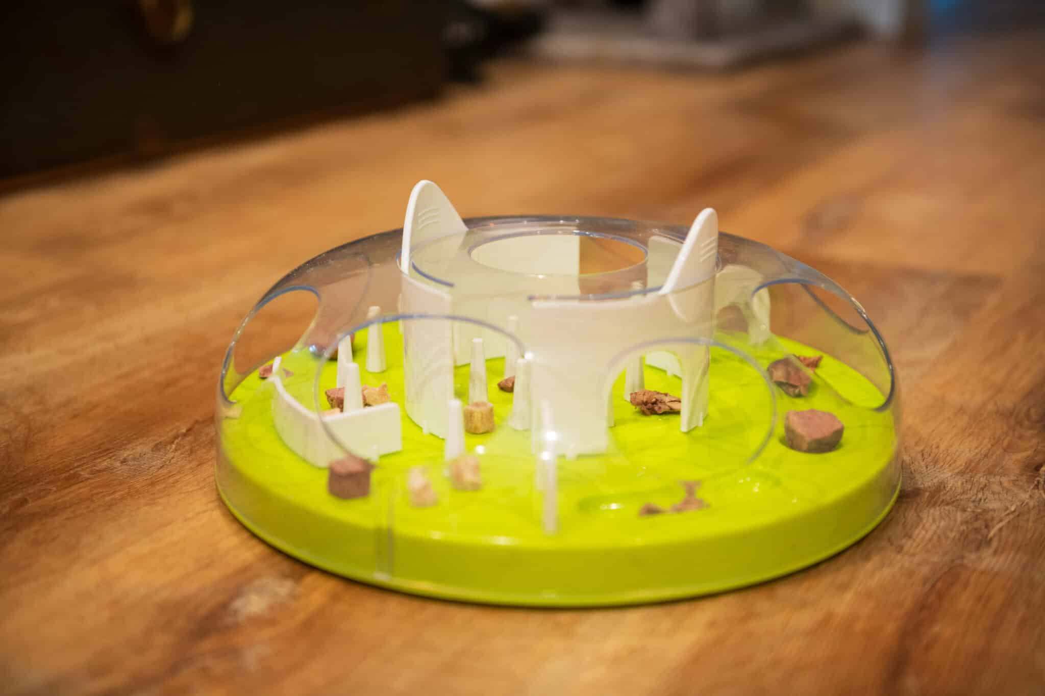 JUXANOS Interactive Puzzle Cat Feeder